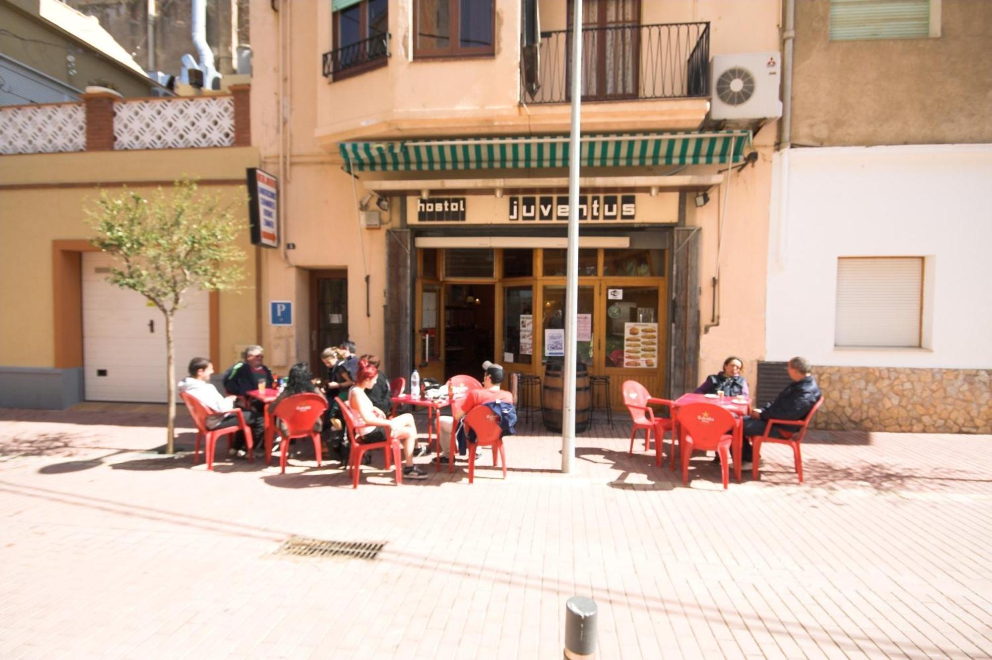 פורטבו Hostal Juventus מראה חיצוני תמונה