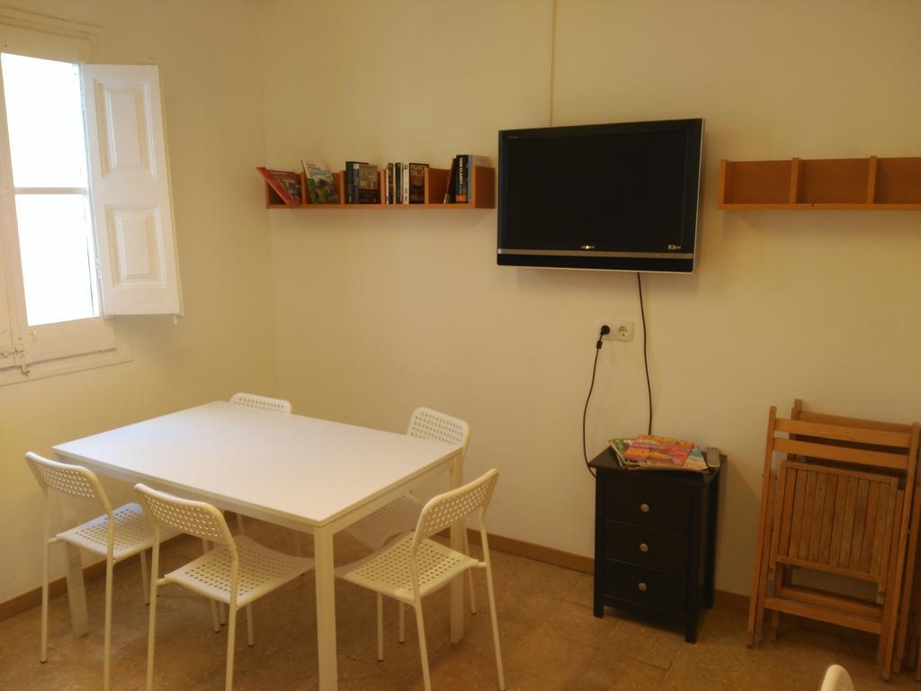 פורטבו Hostal Juventus מראה חיצוני תמונה